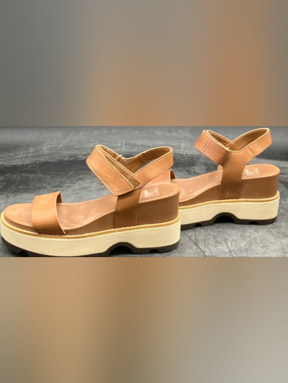 Sorel Women's Joanie™ IV Y Strap Wedge Sandals Size 7 Like New - Picture 5 of 10